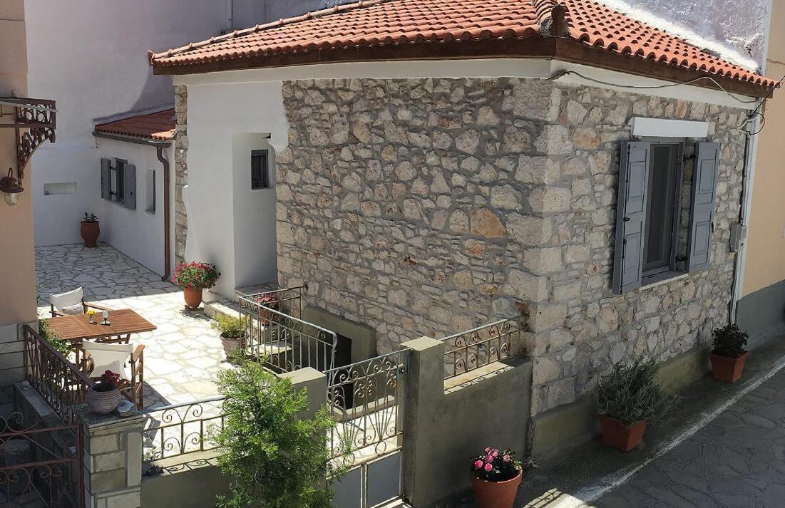 Ferienhaus Triandafilo Hébergement de vacances